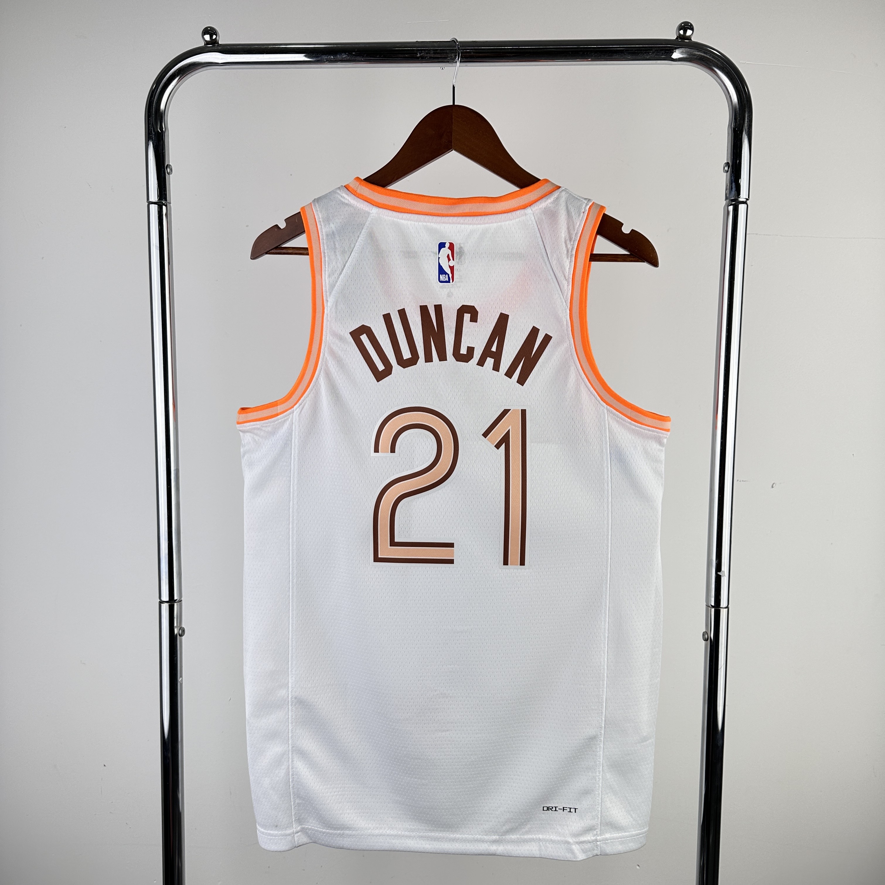 Men San Antonio Spurs #21 Duncan White City Edition Nike 2024 NBA Jersey->san antonio spurs->NBA Jersey